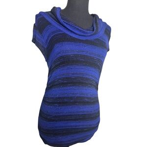 🙀 3/$18 | iZ Byer Cowl Neck Lace Striped Top Size Large